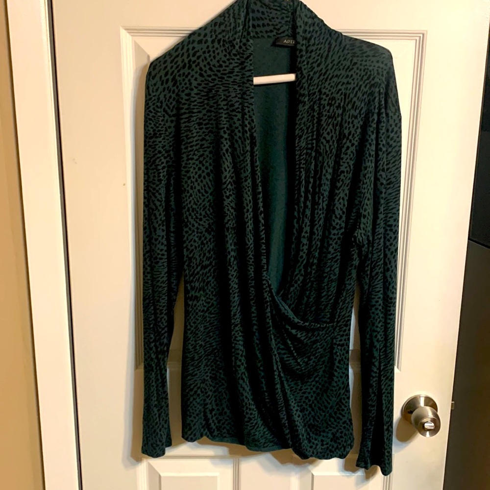 Emerald green and black dressy top